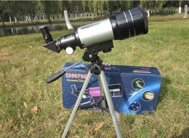 Telescop astronomic F30070M